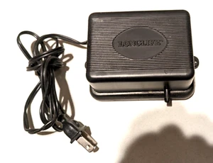Vintage LONGLIFE Aquarium Tank Air Pump TESTED WORKING - Picture 1 of 1