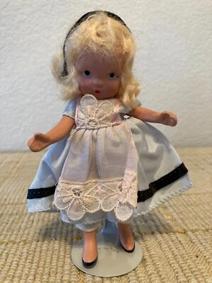 #125 Alicia a través del espejo PT JT Foto 1 de 4