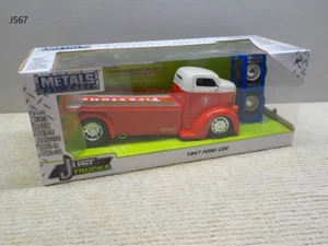 Jada Just Trucks 1947 Ford COE Tow Truck Firestone - Picture 1 of 5