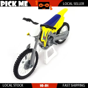 LICENSED SUZUKI RM-Z450 scale 1:18 model bike diecast bike toy bike car - Picture 1 of 4