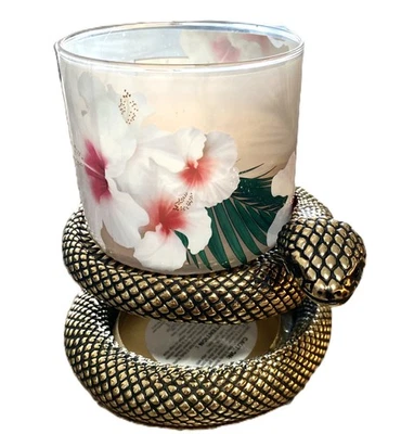 Candelabro de 3 mechas de Halloween serpiente en espiral dorado retirado baño y cuerpo funciona 2024 Foto 1 de 4