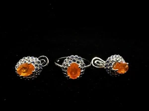 Orang opal from Ethiopia 8x6 mm decorate Sapphire 1.3 mm 925 sterling silver - Picture 1 of 8