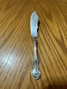Vintage 1835 R. Wallace 1902 Butter Knife 7 1/2” A1 Silver Plate - Picture 1 of 2