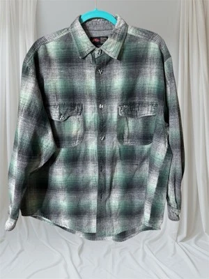 Rusty Flannel Button Up Shirt Mens Medium Green  Plaid Y2K VTG  Surf B- 50” EUC - Image 1 of 4
