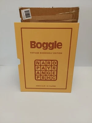 Boggle Vintage Bookshelf Edition Deluxe Linen Book Word Building Game New - Image 1 of 4