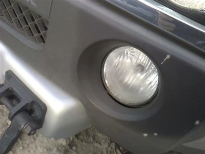 Used Driving Light fits: 2008 Hummer H3 Fog-Driving bumper mounted w/o ECE homol - Image 1 of 4