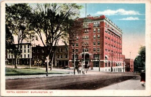 Burlington VT Hotel Vermont Auto Buggy um 1920 WB Postkarte NQ5 - Bild 1 von 2
