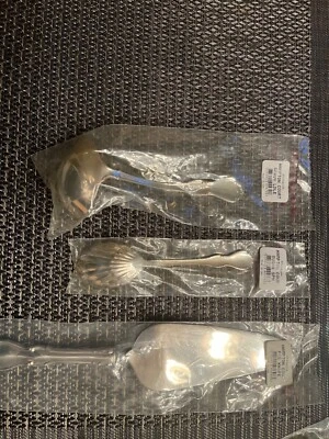 Reed and Barton Hampton Court 11 piezas place juego de cubiertos ¡y más! Sterling Foto 1 de 4