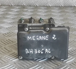 Bloc hydraulique ABS BOSCH - RENAULT MEGANE II (2) 1.5DCI 85CV - 8200527390 - Picture 1 of 5