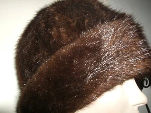 CAPPELLO COLBACCO RAT MUSQUE VISONE RIVER MINK HAT HUT PELLICCIA FUR PELZ 57 - Foto 1 di 10