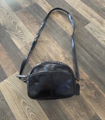 Bolso de Hombro Coach Capri Pequeño #028 Cuero Negro Hecho en EE. UU. Foto 1 de 4