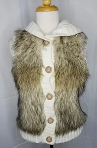 Heart- N- Crush Junior XL White Button Up Faux Fur Sweater Vest w/ Hood Knit - Picture 1 of 6