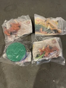 The Lion King Timon and Pumbaa "Complete 4 Toy Set" NIP Burger King - Picture 1 of 7