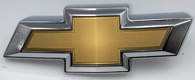 Chevrolet Blazer 2019-2023 emblema parrilla delantera GM 84237875 84237876 OEM Foto 1 de 4