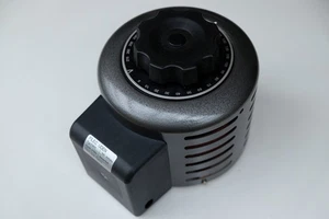 Ringkern-Regeltrafo Filec 2422 530 04511 0-270 VAC max. 5Amp. mit Gehäuse - Bild 1 von 1