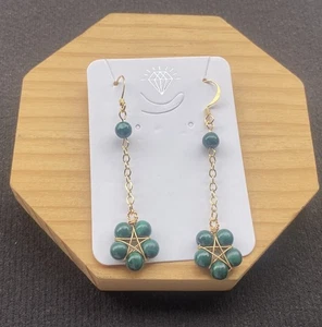 Orecchini Perline Tonde Malachite Verde Naturale Fatti a Mano Guarigione - Foto 1 di 5