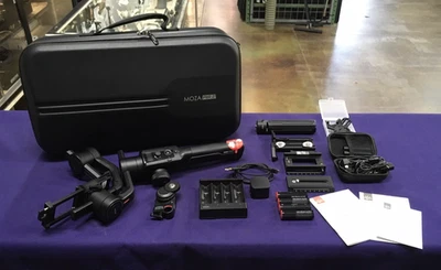 Cámara de 3 ejes Moza Air 2 R-C-Gds-MOZA-Air2 con sistema estabilizador de cardán iFocus M Foto 1 de 4