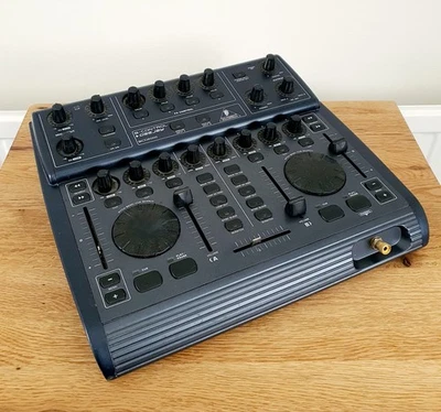 Behringer B-Control Deejay Bcd2000 - Image 1 of 4