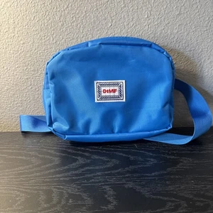 Bolso Bandolera Bad Bunny Exclusivo VIP - No me quiero ir de aquí, Residencia 2025 - Imagen 1 de 4