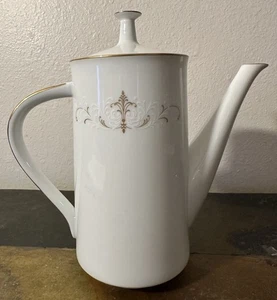 Vintage Noritake Courtney 6520 Pattern Gold & White Scroll Decor Coffee Tea Pot - Picture 1 of 15