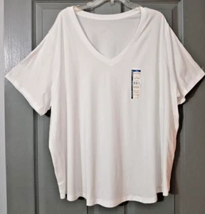 NWT Classic White V-Neck Tee by Terra & Sky - Picture 1 of 3
