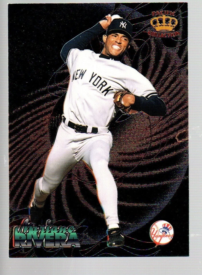 1999 Pacific Crown Collection Latinos of the Major Leagues #14 Mariano Rivera - Image 1 of 1