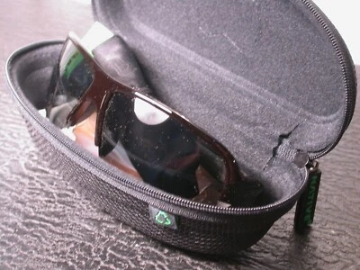 Native Zodiac железа черный надежном спортивные солнцезащитные очки с линзами - Изображение 1 из 4