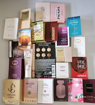 Adventskalender für Frauen 24 Luxus Minis Parfum Kosmetik Lotion Chanel Boss A - Bild 1 von 4