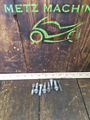 SUZUKI GSXR600 750 2000 OEM SUBCHASIS TRASERO SUBMARCO PERNOS DE MONTAJE TRASERO Foto 1 de 4