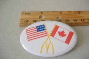 ~MCDONALDS~VEREINIGTE STAATEN & KANADA FLAGGEN~OVALE BUTTON PIN~ - Bild 1 von 2