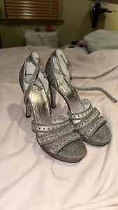 Adrianna Papell Womens Silver Rhinestone Mesh Platform Pump Heels US/10 M EUR/40 - Picture 1 of 9