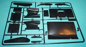 Lotus J.P.S 72D Entex 1/8 #9039 Sprue D Wings Airbox etc. - Bild 1 von 1