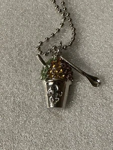 New Orleans Fluerty Mädchen Snoball Strass Halskette nicht mehr produziert & Rarität Karneval  - Bild 1 von 3