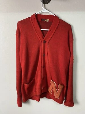 ¿Nebraska vintage años 50? Suéter College Letterman MUY USADO Talla 40 Rojo Wilson Foto 1 de 4