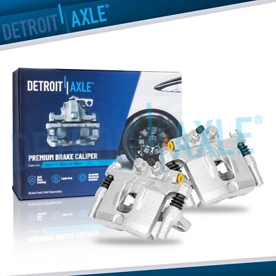 Par de pinzas de freno traseras con soporte para Patriot Compass Avenger Lancer Cirrus 200 Foto 1 de 4