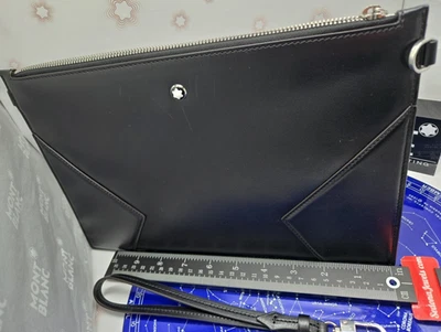 DEFECTUOSO PRECIO DE VENTA SUGERIDO POR EL FABRICANTE $785 - Montblanc 129899 Meisterstuck correa de muñeca bolsa negra Foto 1 de 4