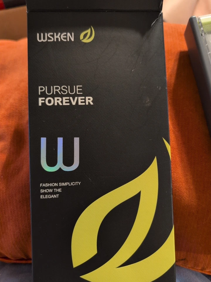 Protector de pantalla de privacidad WSKEN Pursue Forever para iPhone 15 Pro paquete de 2 Foto 1 de 4