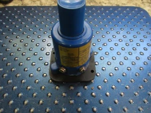 P & H HARNISCHFEGER TWO-SPEED PUSH BUTTON 100E 4538-2 - Picture 1 of 5