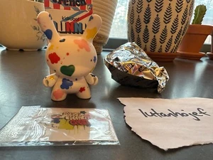 Kidrobot Dunny 2008 French series untitled by Tilt 3-inch figure comes with card - Picture 1 of 2