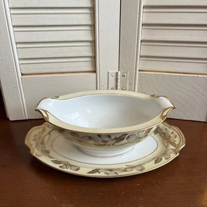 NORITAKE CHINA FLORIS PATTERN 5088 GRAVY BOAT W/ ATTACHED UNDER PLATE - Picture 1 of 4