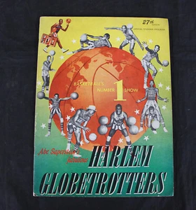 1953-54 HARLEM GLOBETROTTERS OFFICIAL SOUVENIR PICTORIAL YEARBOOK PROGRAM - Picture 1 of 11