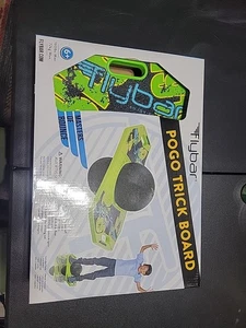 Flybar Pogo Trick Board - Green/Black - Masters of Bounce - New in Box - Picture 1 of 2