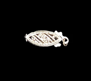 Vintage 10k White Gold Floral Filigree Fish Hook Clasp 1/2” Long - Picture 1 of 3