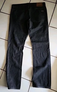 Volcom VORTA Mens Jeans Size 32 Black Slim Straight - Picture 1 of 6