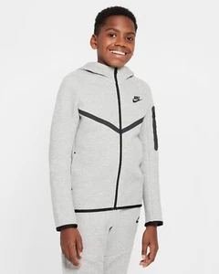 Nike Kids Grey Tech Fleece Hoodie – Youth XL (Sportswear) - Picture 1 of 1