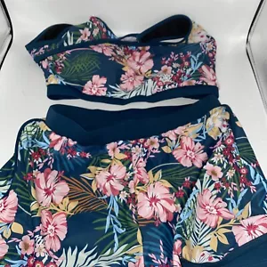 3 piece bathing suit for Women Including Rash Gaurd - Picture 1 of 8