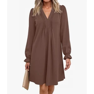 Dokotoo braunes Langarm-Minikleid plissiert V-Ausschnitt Freizeit Herbst Winter Damen gebraucht, in einwandfreiem Zustand - Bild 1 von 11