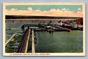 Postcard Vtg Iowa United States Government Lock And Dry Docks Keokuk - Picture 1 of 2