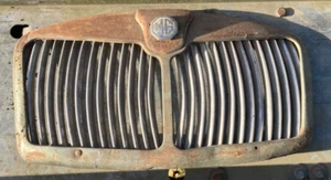MGA grille pretty much horrible ...used - as photos - Picture 1 of 2
