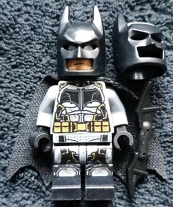 LEGO BATMAN Tuta Tattica Minifigure DC Supereroi sh0435 76087 Volpe Volante - Foto 1 di 4